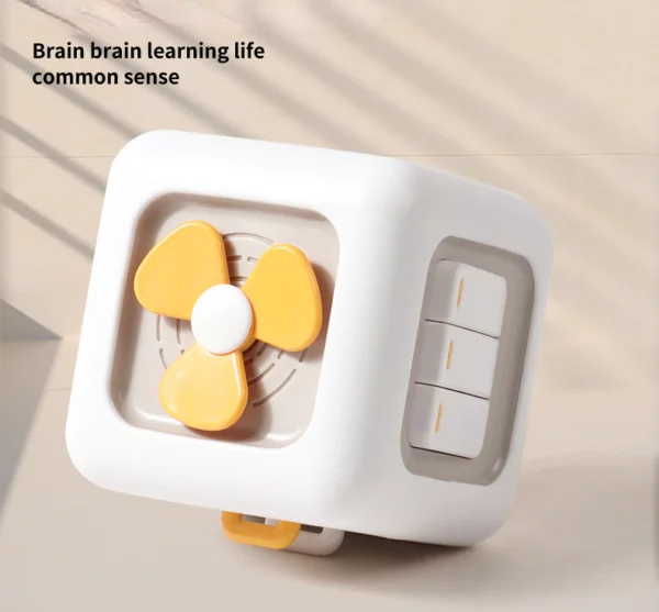 sg-11134301-7rccq-lsgr73apgri389.webp 6 in 1 Montessori Busy Cube